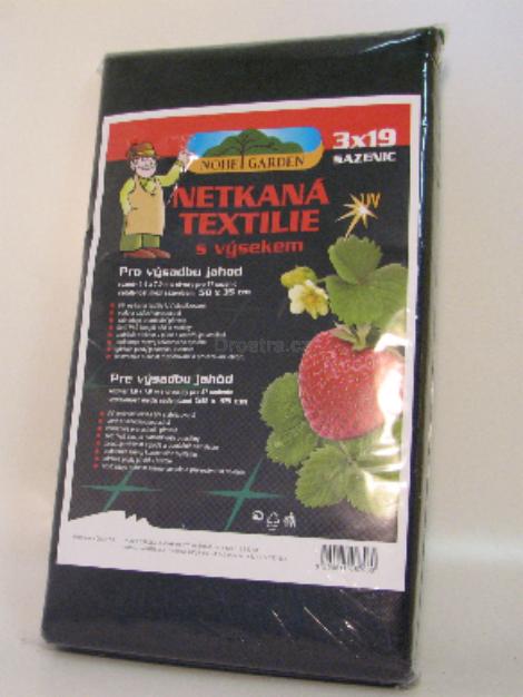 Netkaná textilie černá 1.6 x 7m 57sazenic